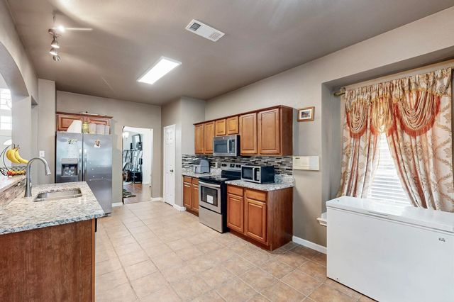 7928 Vista Hill Lane, Dallas, TX 75249