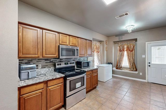 7928 Vista Hill Lane, Dallas, TX 75249