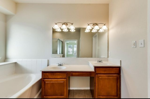7928 Vista Hill Lane, Dallas, TX 75249