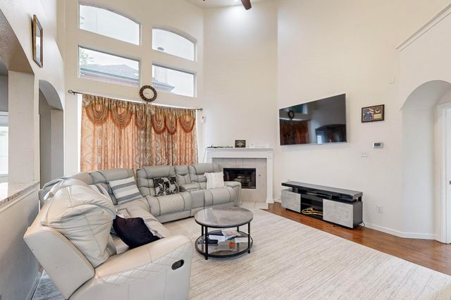 7928 Vista Hill Lane, Dallas, TX 75249
