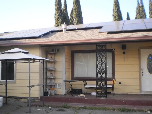 1911 Corby Ave, Santa Rosa, CA 95407