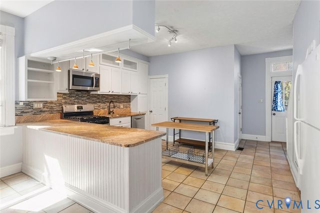 2603 E Leigh St, Richmond, VA 23223