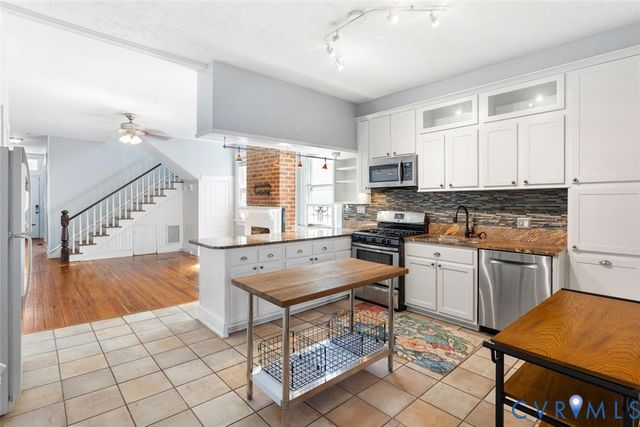 2603 E Leigh St, Richmond, VA 23223