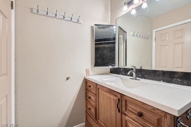 733 Strawberry Place, Henderson, NV 89002