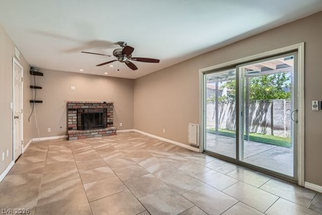 733 Strawberry Place, Henderson, NV 89002