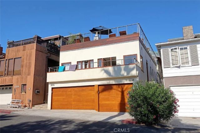 3205 Bayview Drive, Manhattan Beach, CA 90266