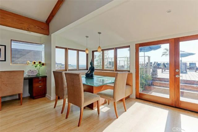 3205 Bayview Drive, Manhattan Beach, CA 90266