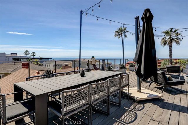 3205 Bayview Drive, Manhattan Beach, CA 90266