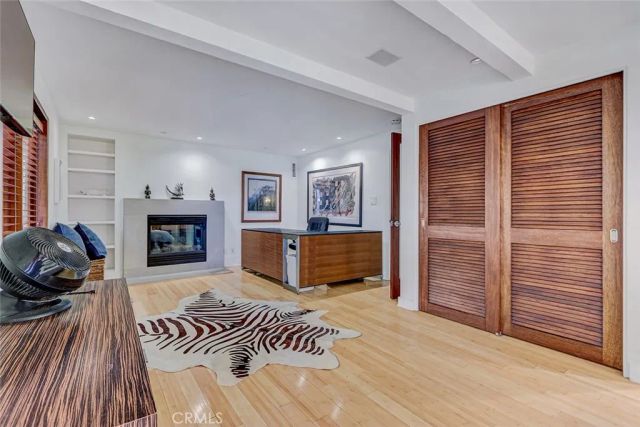 3205 Bayview Drive, Manhattan Beach, CA 90266