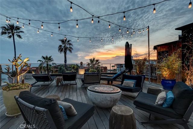 3205 Bayview Drive, Manhattan Beach, CA 90266