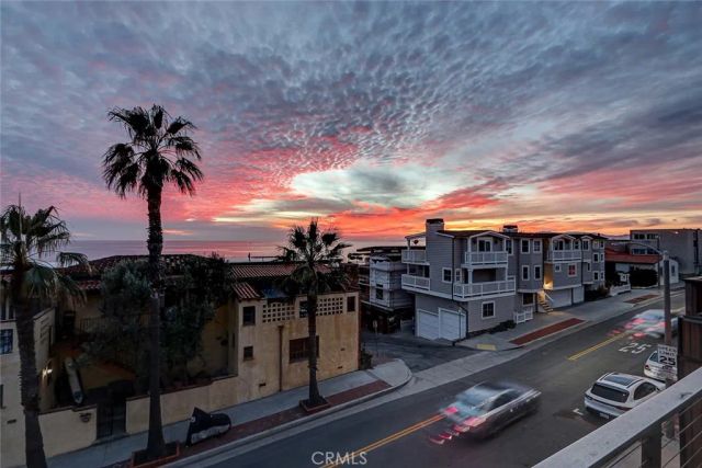 3205 Bayview Drive, Manhattan Beach, CA 90266