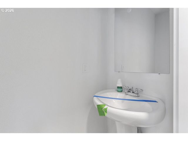 427 Se 154TH Ave, Portland, OR 97233