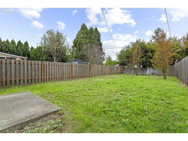 427 Se 154TH Ave, Portland, OR 97233