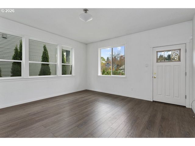 427 Se 154TH Ave, Portland, OR 97233