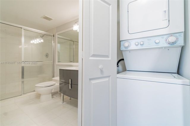 3530 Mystic Pointe Drive 1513, Aventura, FL 33180