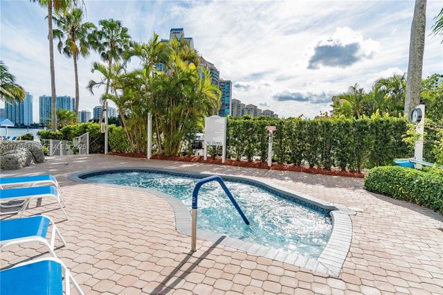 3530 Mystic Pointe Drive 1513, Aventura, FL 33180