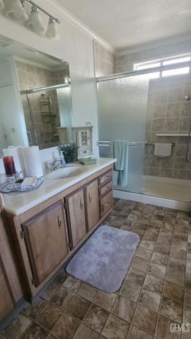 4304 Sabal Court, Bakersfield, CA 93301