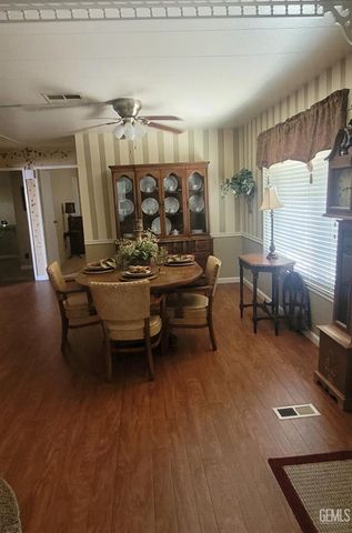 4304 Sabal Court, Bakersfield, CA 93301