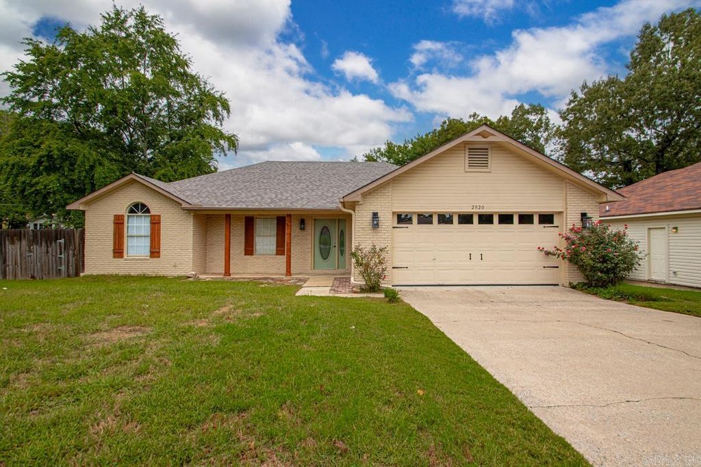 2520 Austin Oaks Drive, Sherwood, AR 72120