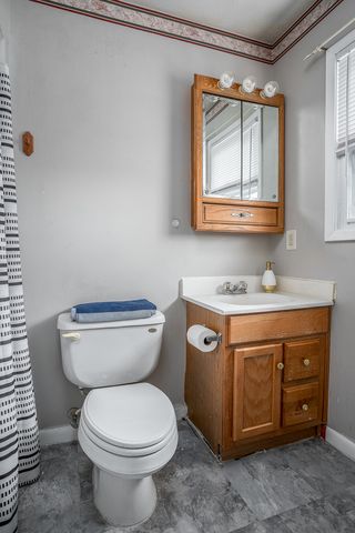 4318 18th Street, Bettendorf, IA 52722