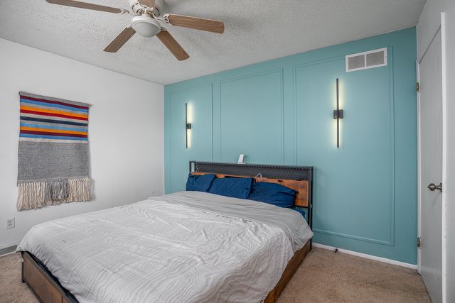 4318 18th Street, Bettendorf, IA 52722