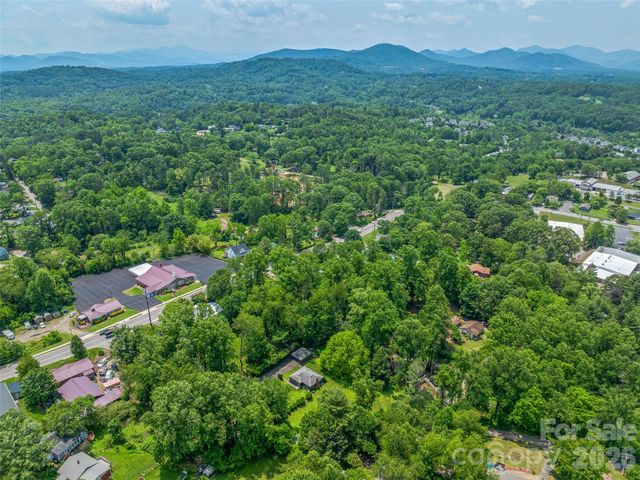 99999 W Skyland Circle 2-3, Asheville, NC 28804