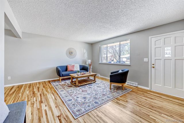 414 S Uvalda Street, Aurora, CO 80012