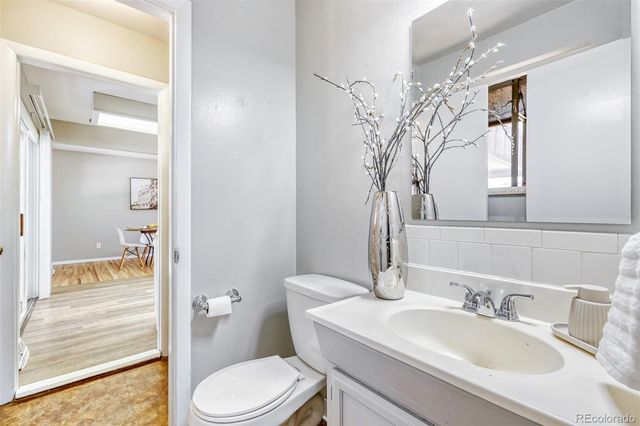 414 S Uvalda Street, Aurora, CO 80012