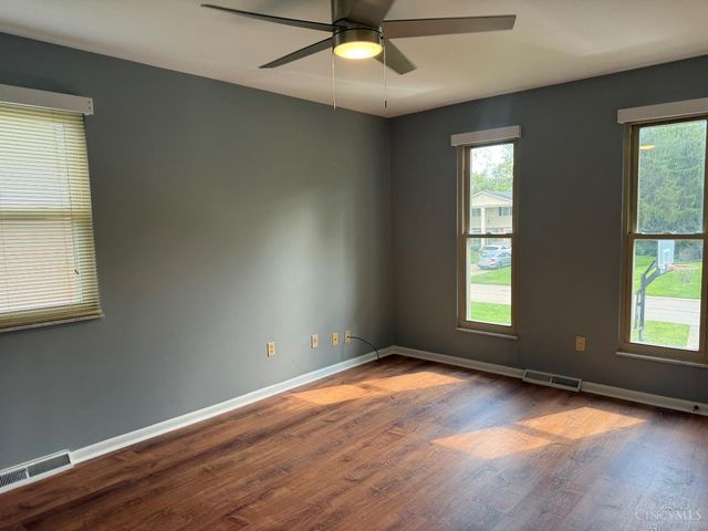 8354 Shadowpoint Court, Montgomery, OH 45242