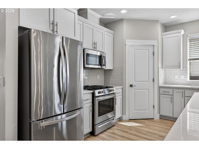 6909 Ne 72ND Way, Vancouver, WA 98661