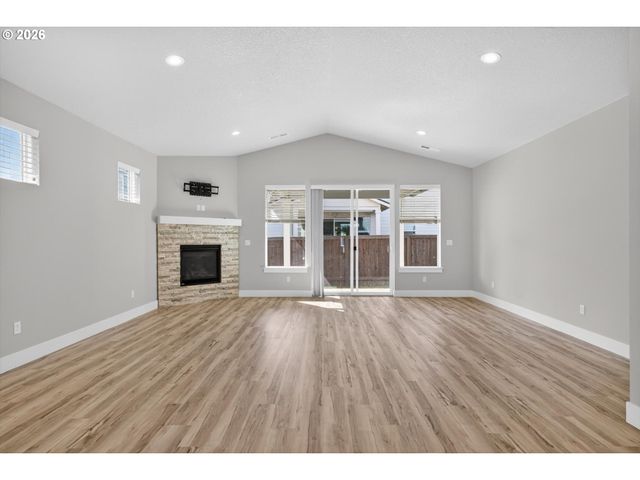 6909 Ne 72ND Way, Vancouver, WA 98661