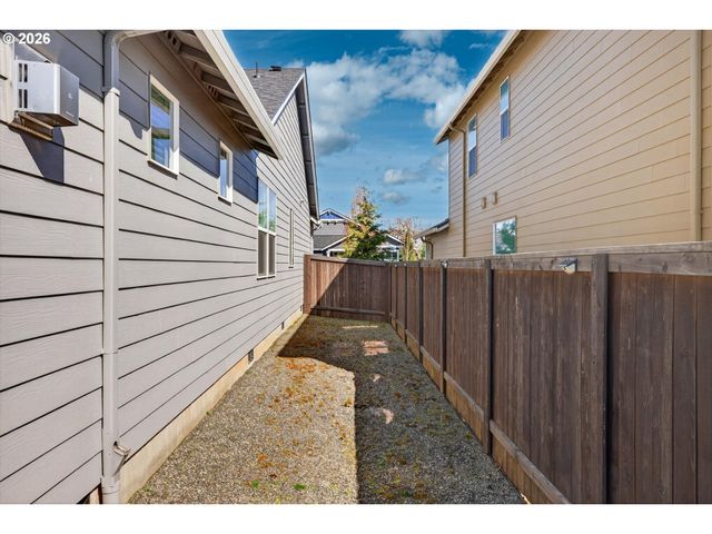 6909 Ne 72ND Way, Vancouver, WA 98661