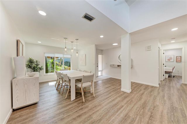 6416 WOOD OWL CIRCLE, Bradenton, FL 34210