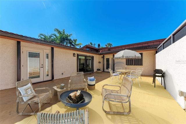 6416 WOOD OWL CIRCLE, Bradenton, FL 34210