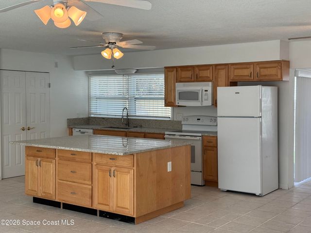 215 Pelican Drive, Melbourne Beach, FL 32951