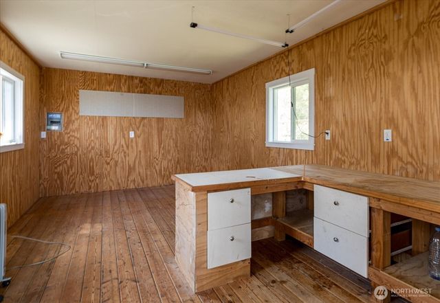 1202 NE Burnham Place, Coupeville, WA 98239