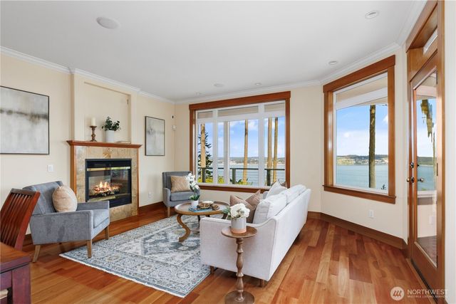 1202 NE Burnham Place, Coupeville, WA 98239