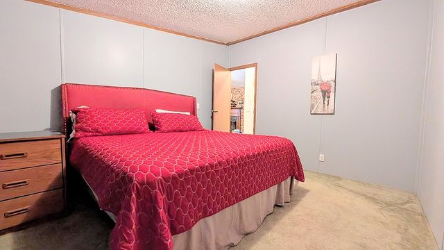 701 Knob Hill Cir, Dothan, AL 36301