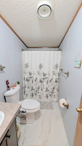 701 Knob Hill Cir, Dothan, AL 36301