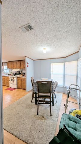 701 Knob Hill Cir, Dothan, AL 36301