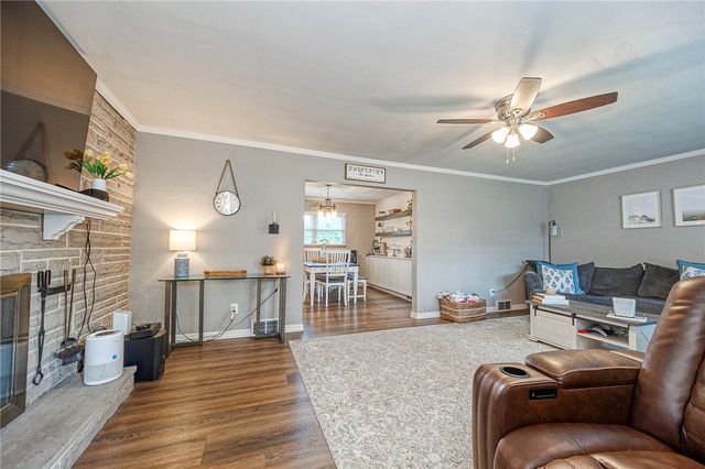 1610 2nd St, Harrison Twp, PA 15065