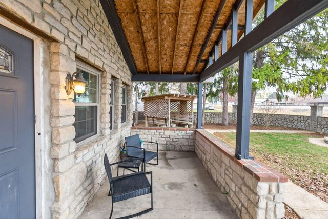 17 E Oak Street, Canal Winchester, OH 43110