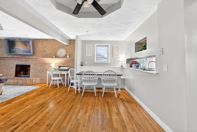 17 E Oak Street, Canal Winchester, OH 43110