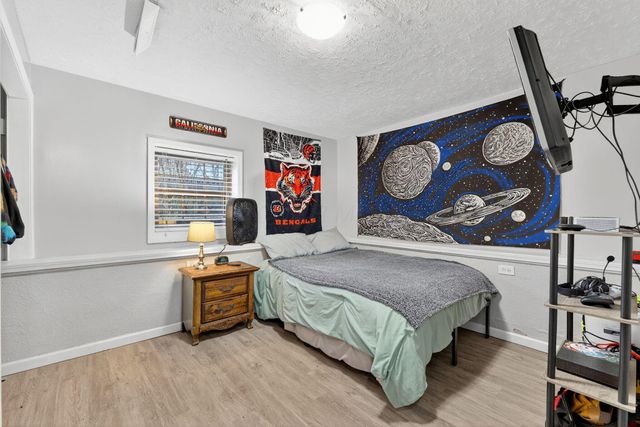 17 E Oak Street, Canal Winchester, OH 43110