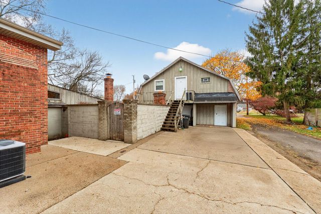 17 E Oak Street, Canal Winchester, OH 43110