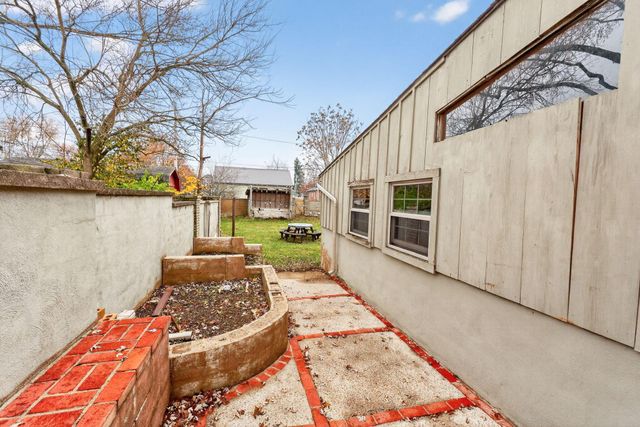 17 E Oak Street, Canal Winchester, OH 43110