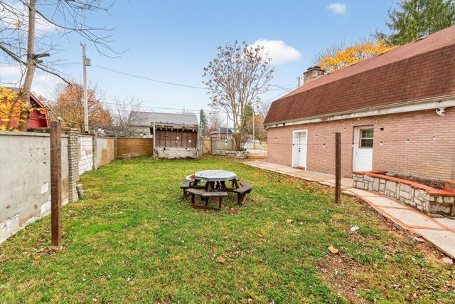 17 E Oak Street, Canal Winchester, OH 43110