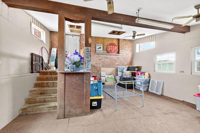 17 E Oak Street, Canal Winchester, OH 43110