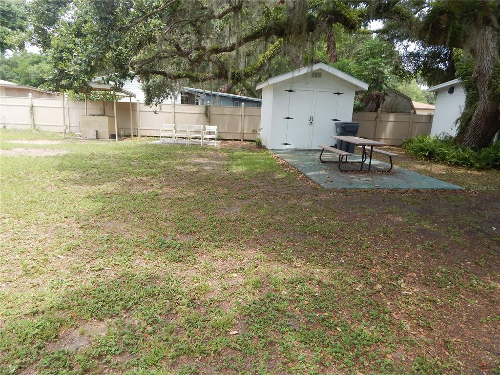 21 ANCHOR INN ROAD, Lake Wales, FL 33898