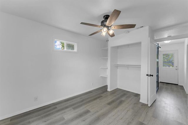 1002 S Pierce ST, Burnet, TX 78611